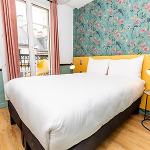 Kamer met een Queen Size Bed